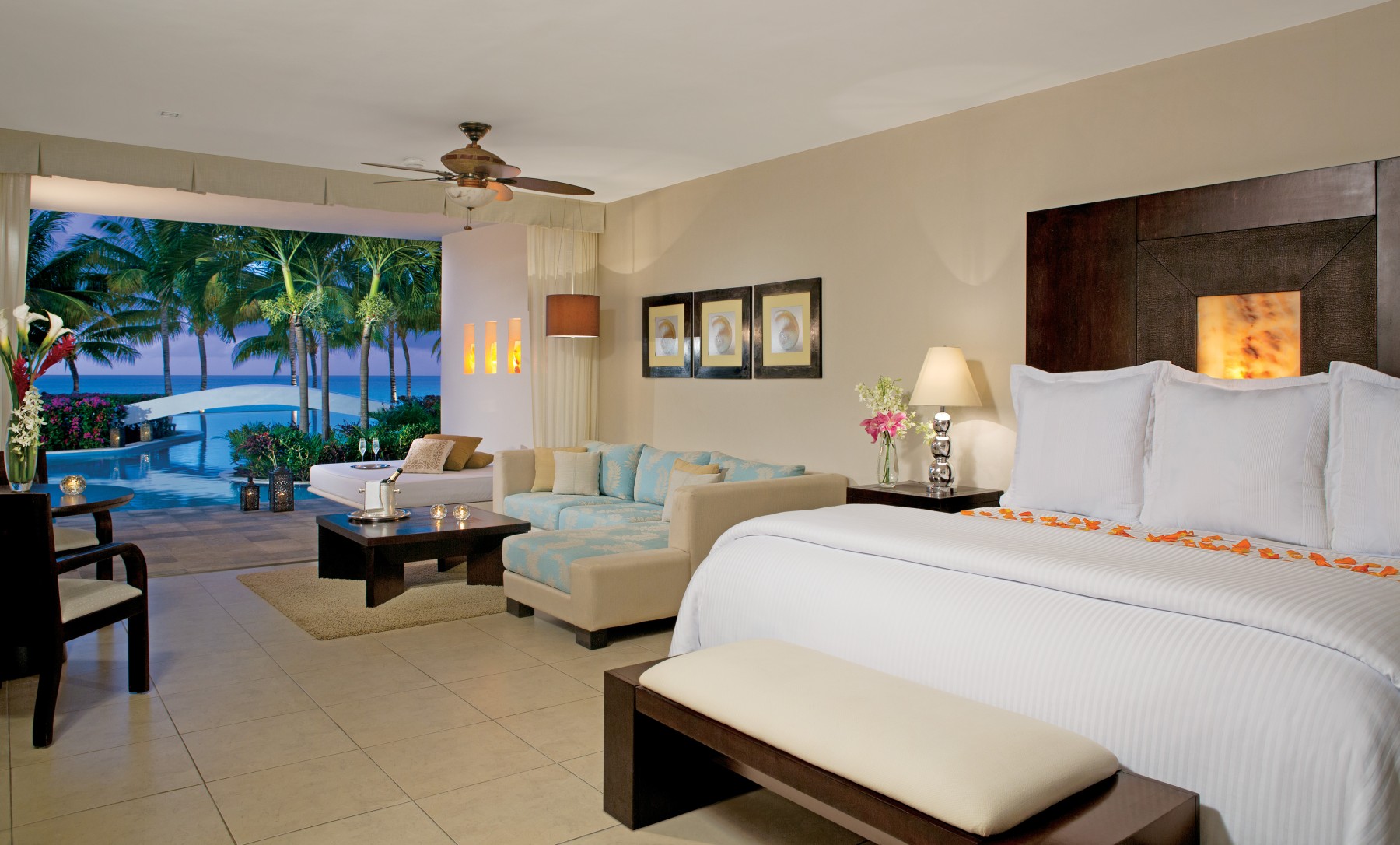 Prefered Club Junior Suite Vue Mer Swim-Out